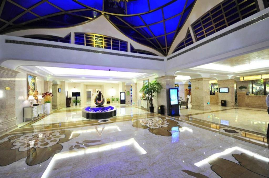 Sofis Pingshan Hotel Fuzhou  Exterior photo
